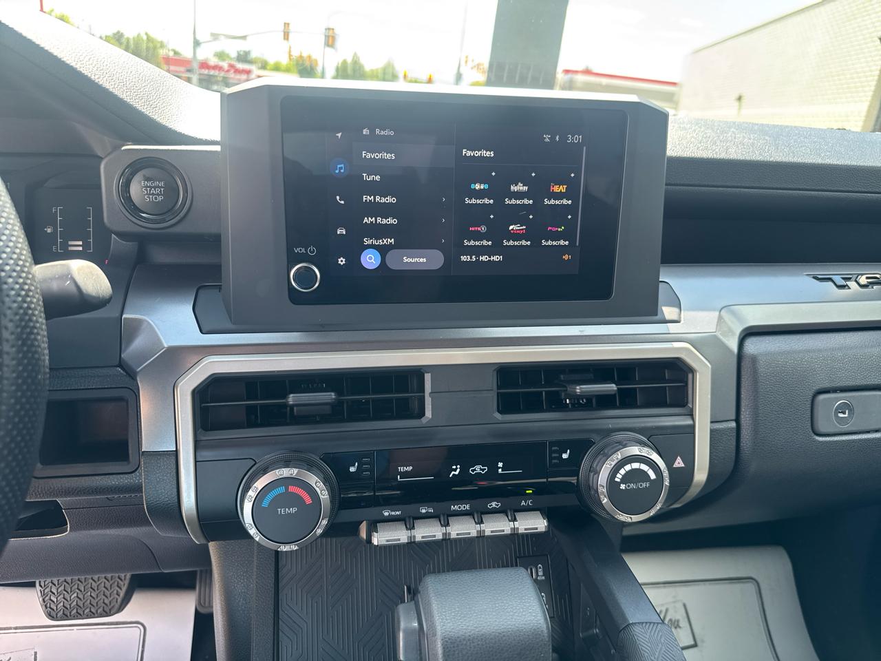 Toyota Tacoma SR5 Dbl Cab 4WD at 2025