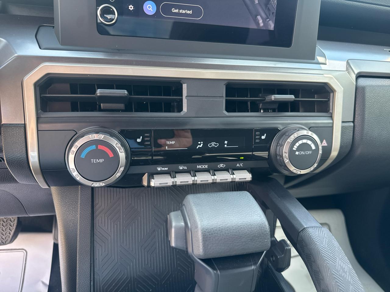 Toyota Tacoma SR5 Dbl Cab 4WD at 2025
