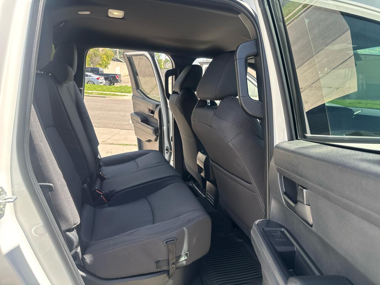 Toyota Tacoma SR5 Dbl Cab 4WD at 2025