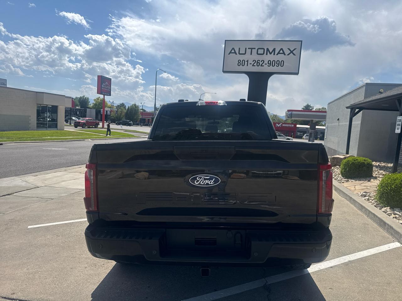 Ford F-150 STX SuperCrew 4WD 2024
