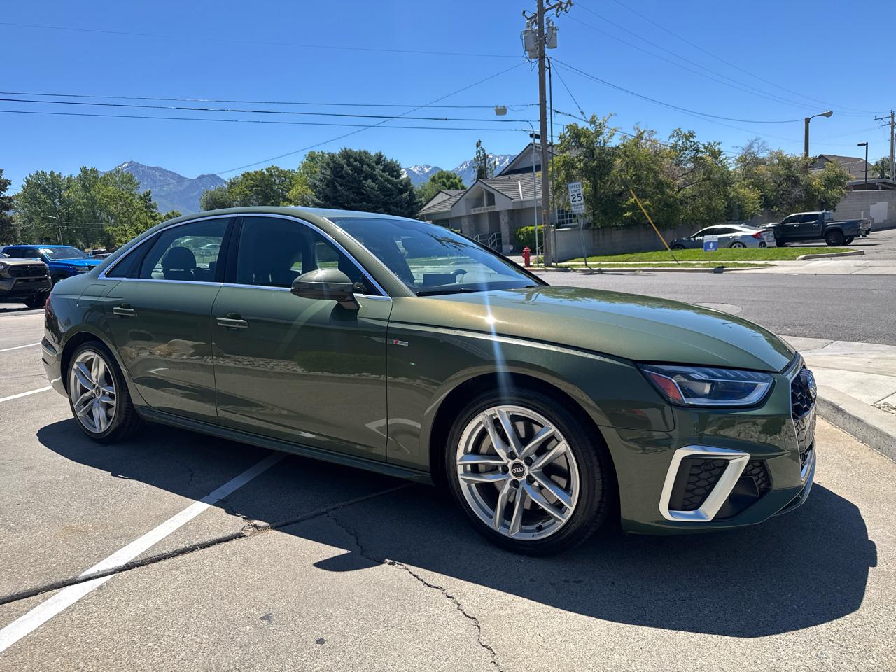 Audi A4  2024