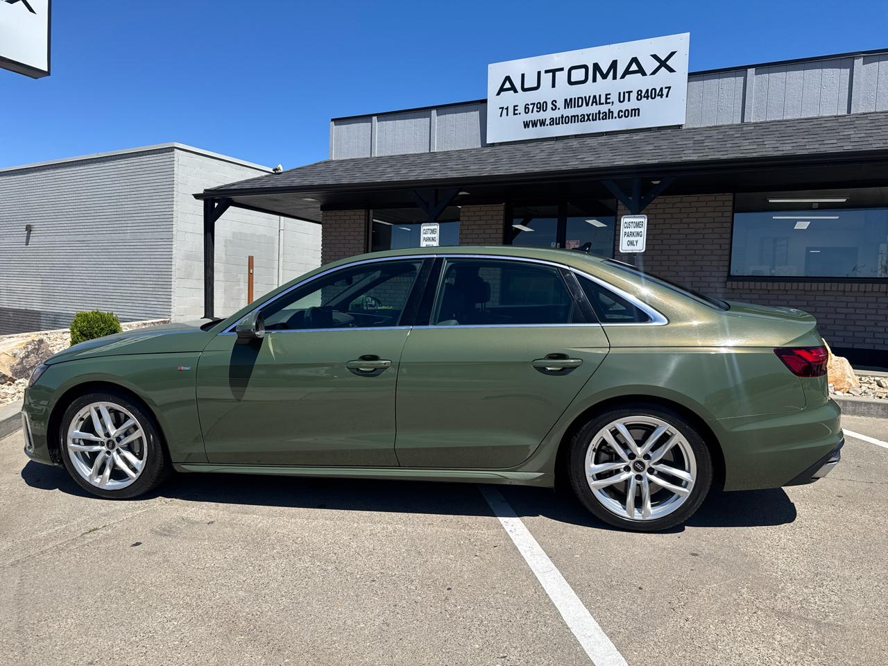 Audi A4  2024