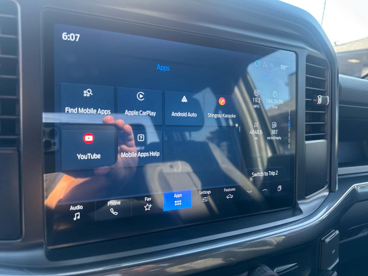 Ford F-150 STX SuperCrew 4WD 2025