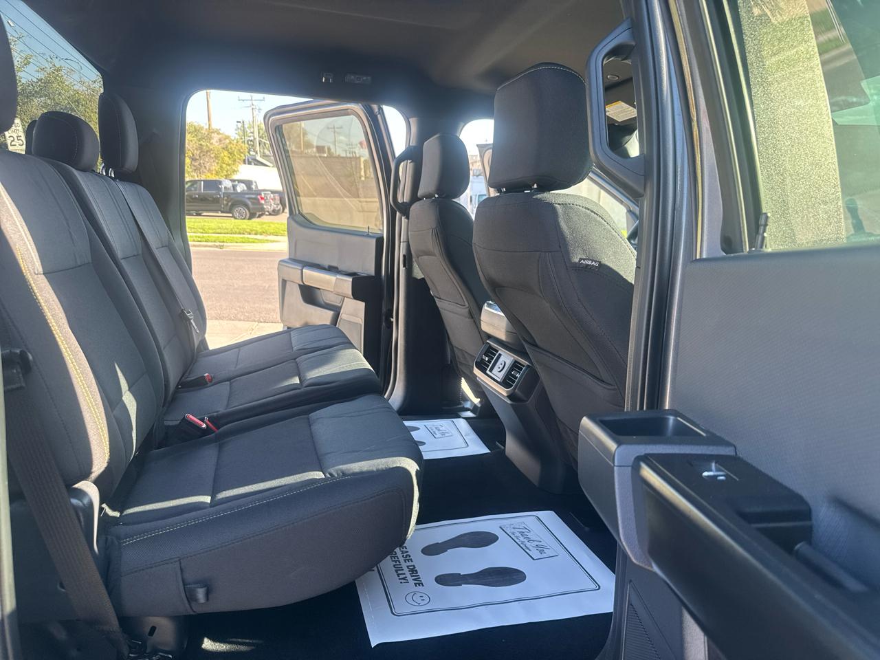 Ford F-150 STX SuperCrew 4WD 2025