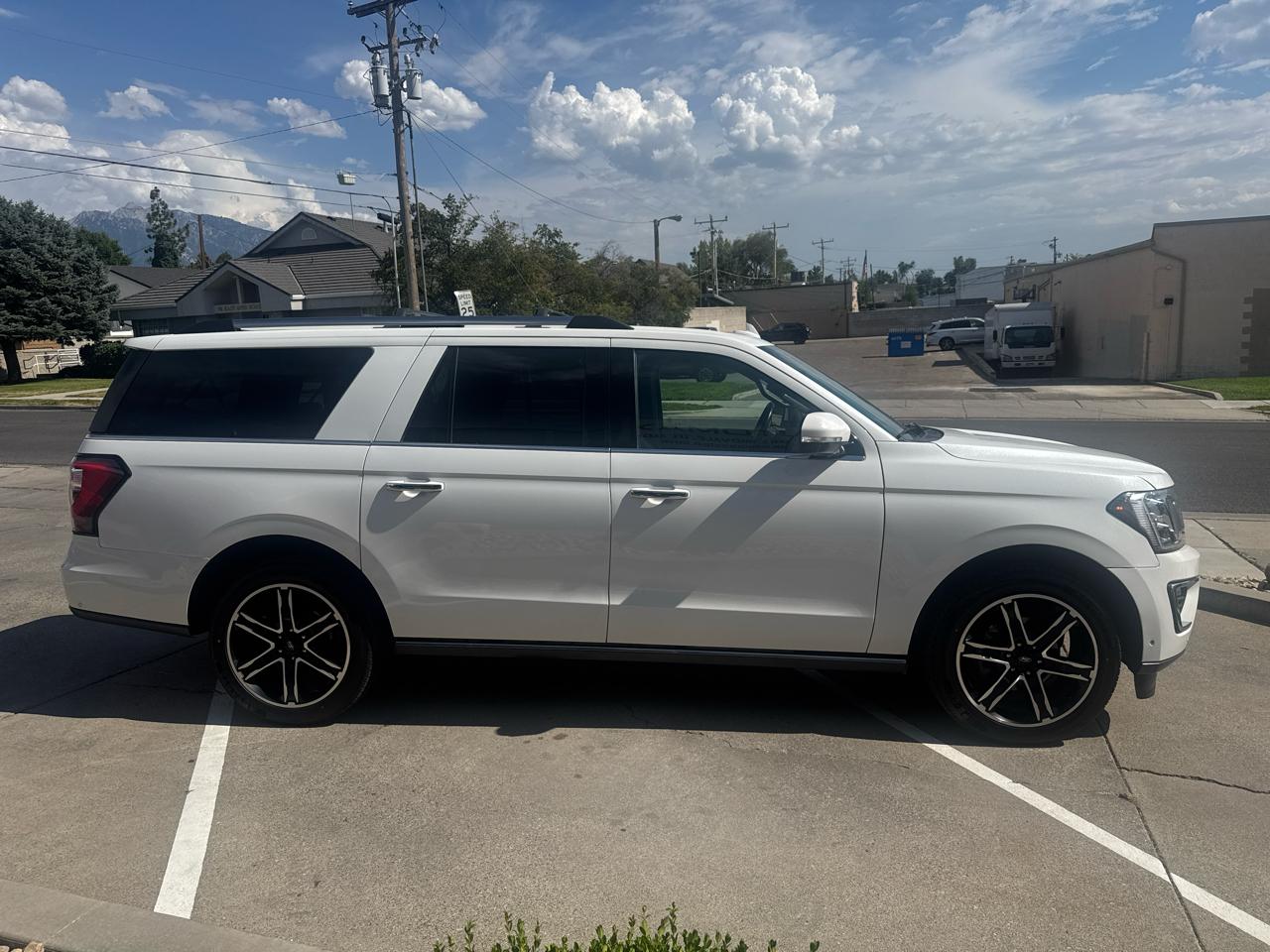 Ford Expedition MAX Limited 4WD 2021