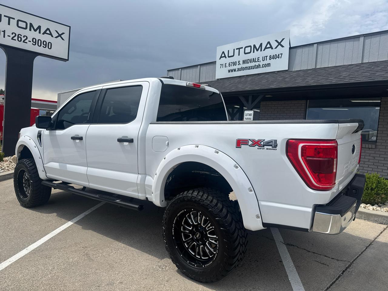 Ford F-150 XLT SuperCrew 5.5-ft. Bed 4WD 2023