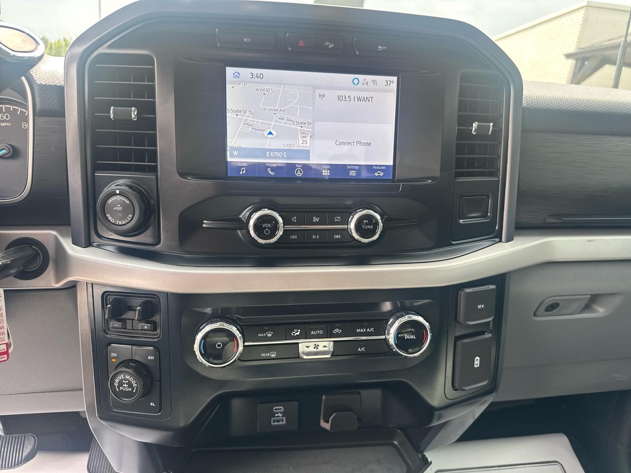 Ford F-150 XLT SuperCrew 5.5-ft. Bed 4WD 2023
