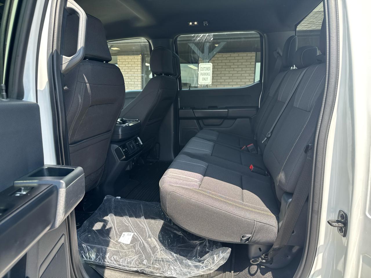 Ford F-150 STX SuperCrew 4WD 2025