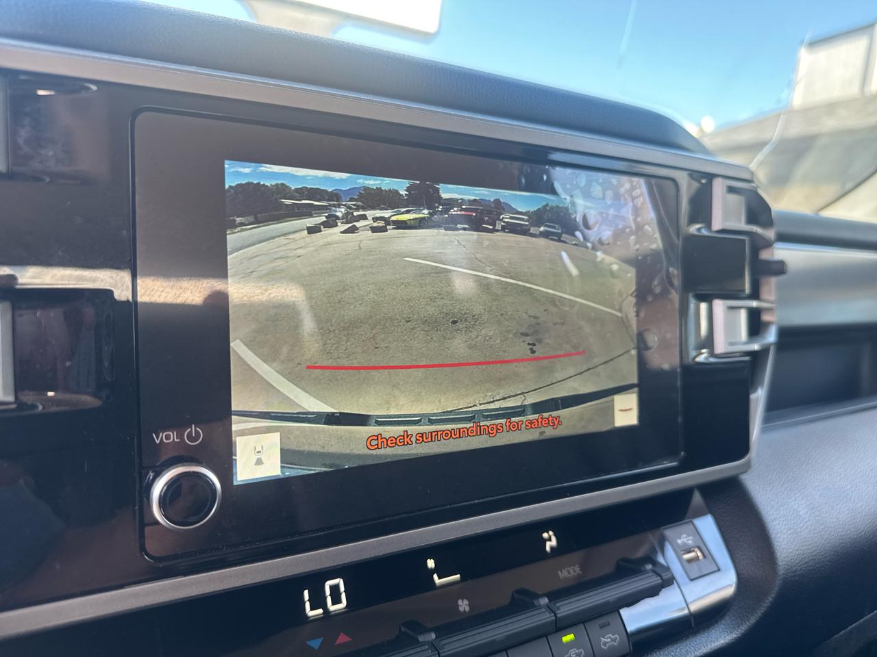 Toyota Tundra SR5 CrewMax 4WD 2024