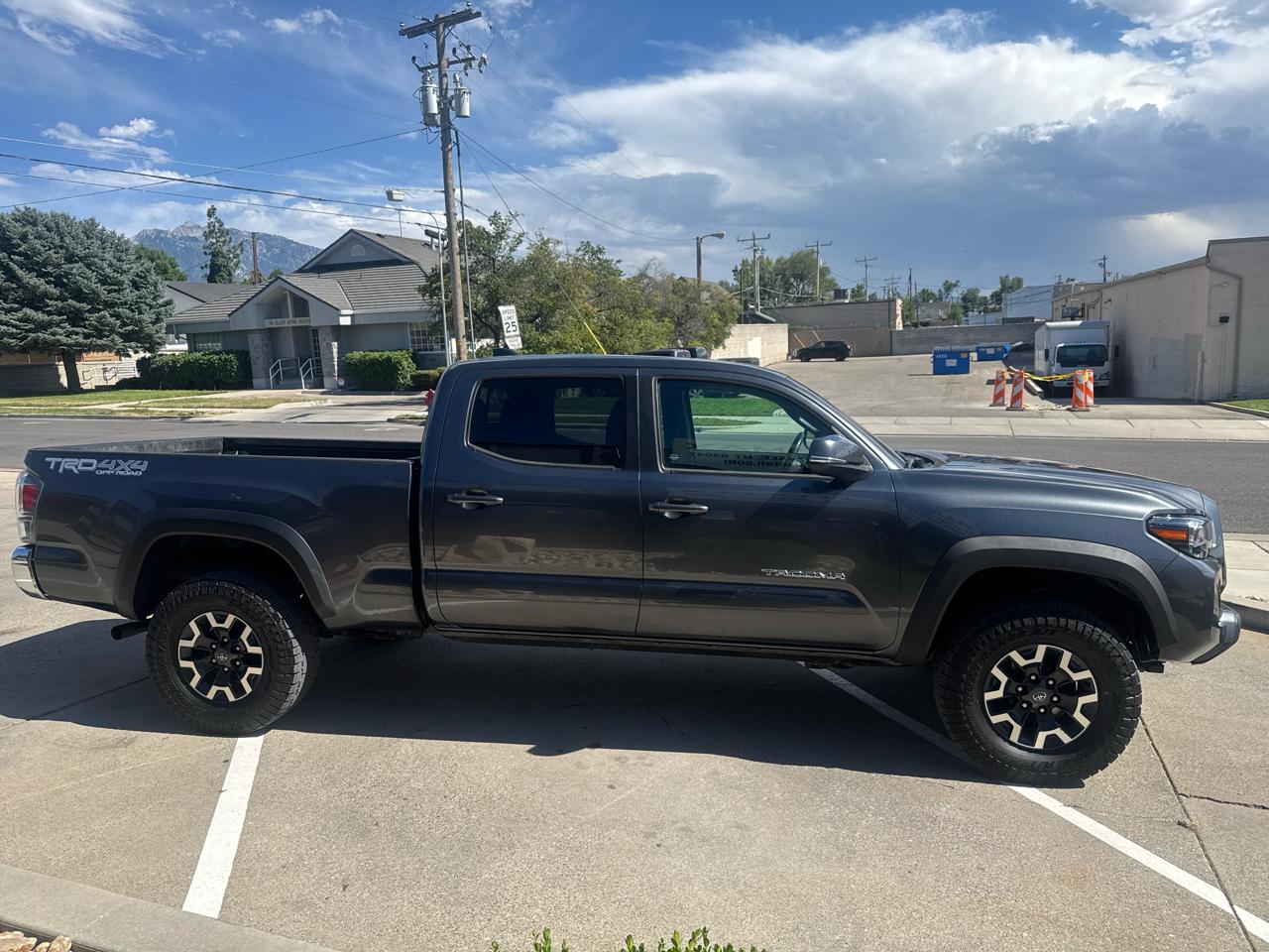 Toyota Tacoma TRD Off Road Double Cab 6' Bed V6 4x4 AT (Natl) 2023