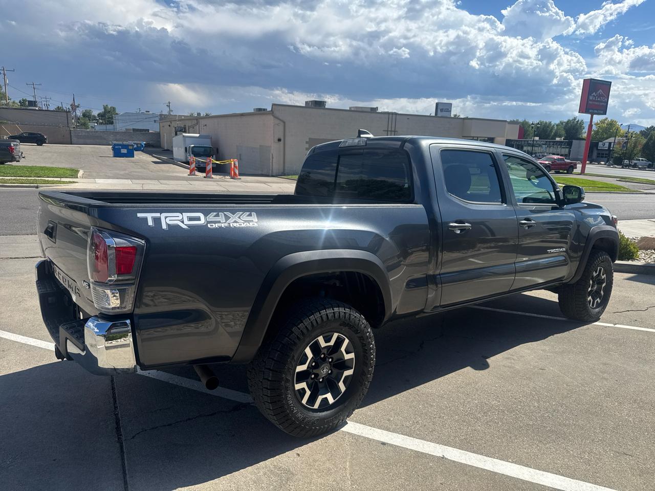 Toyota Tacoma TRD Off Road Double Cab 6' Bed V6 4x4 AT (Natl) 2023