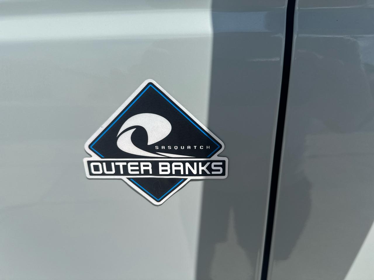 Ford Bronco Outer Banks 4-Door 2024
