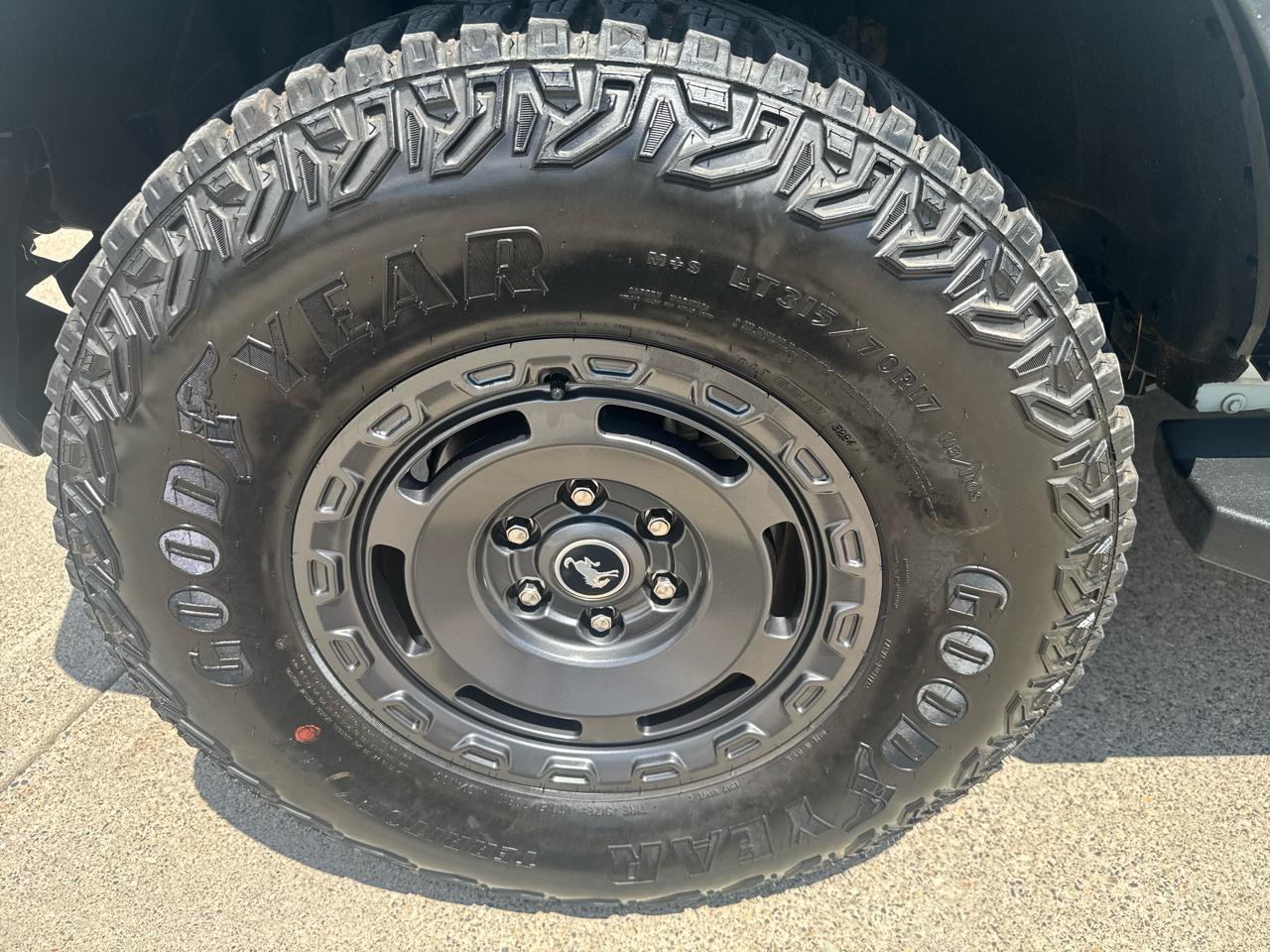 Ford Bronco Outer Banks 4-Door 2024