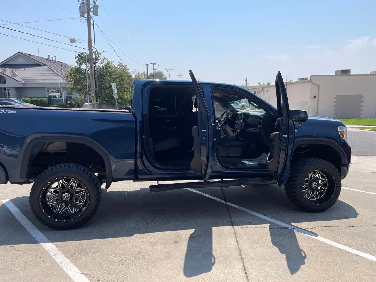 GMC Sierra 1500 Elevation Crew Cab 4WD 2021