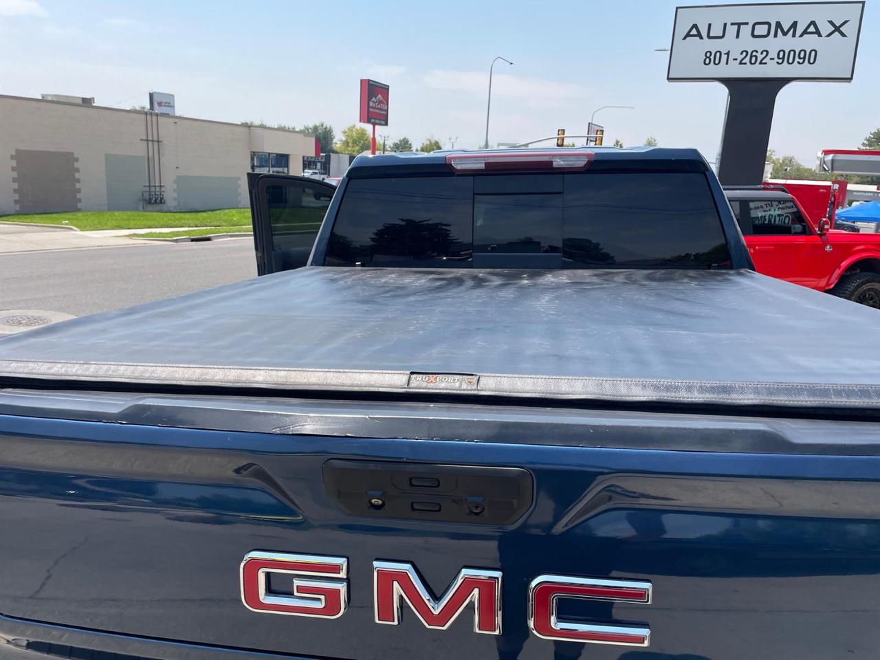 GMC Sierra 1500 Elevation Crew Cab 4WD 2021