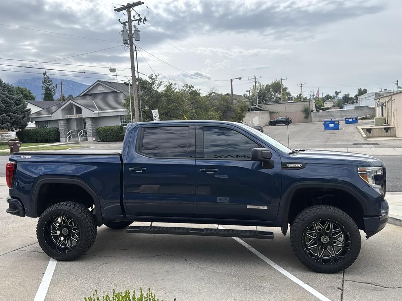 GMC Sierra 1500 Elevation Crew Cab 4WD 2021