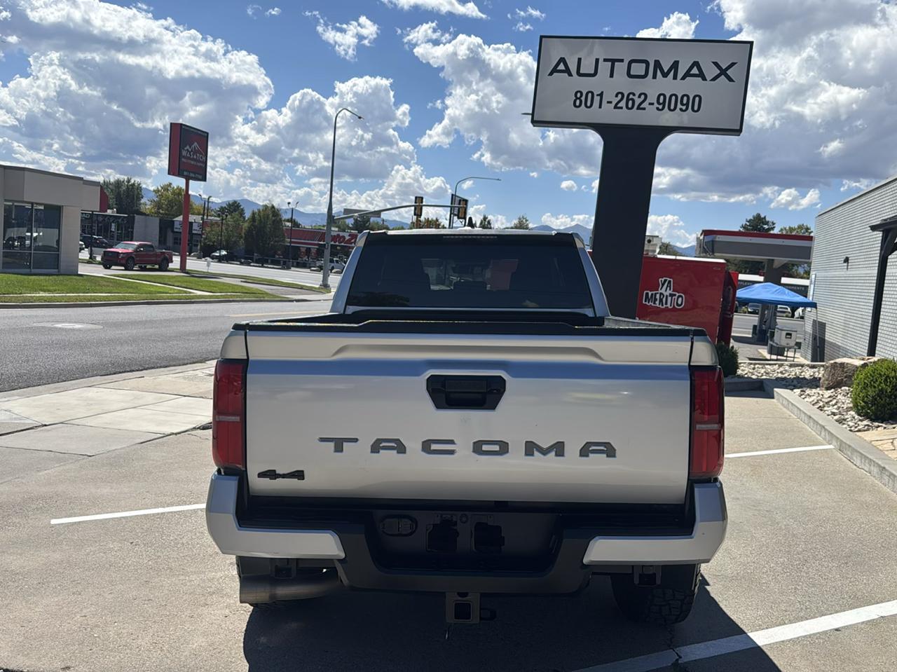 Toyota Tacoma SR5 Dbl Cab 4WD at 2024