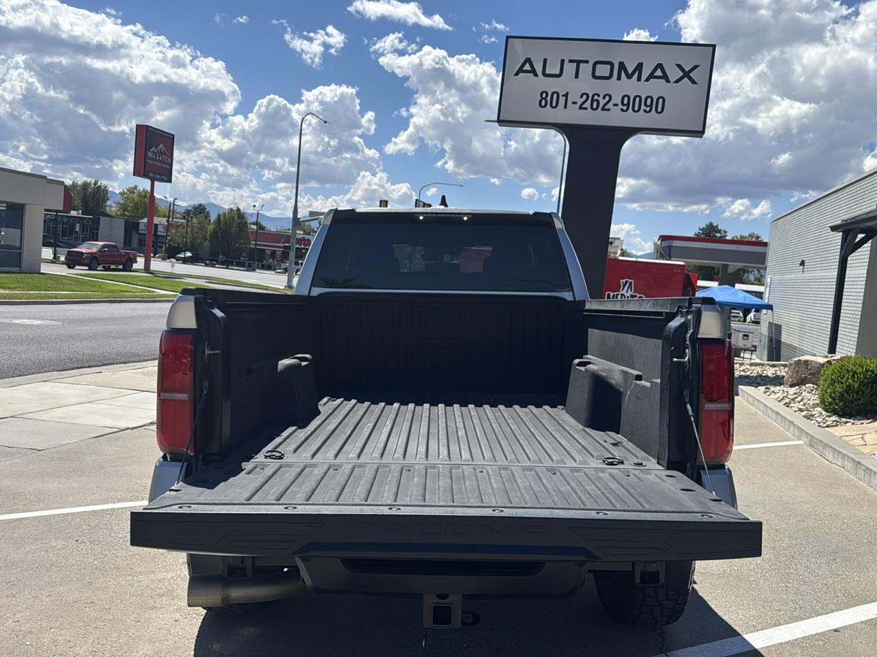 Toyota Tacoma SR5 Dbl Cab 4WD at 2024