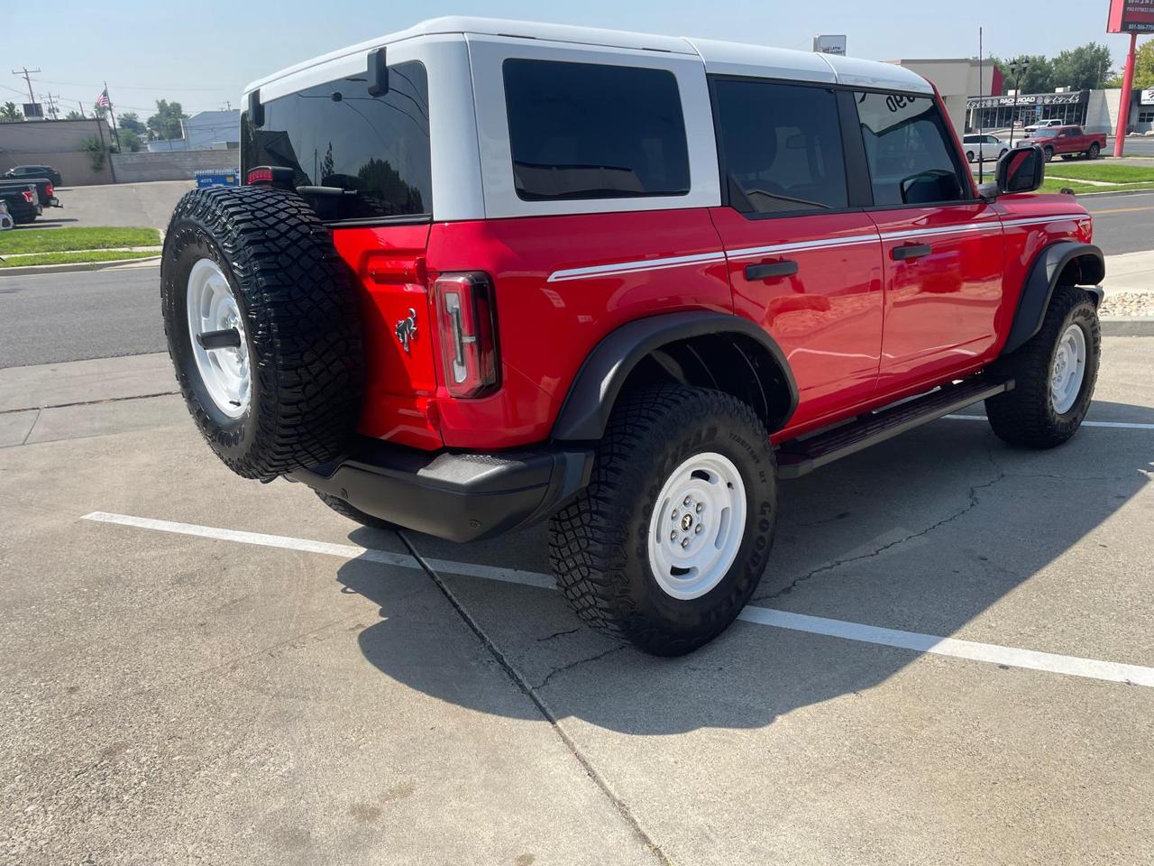 Ford Bronco Heritage Edition 4-Door 2024