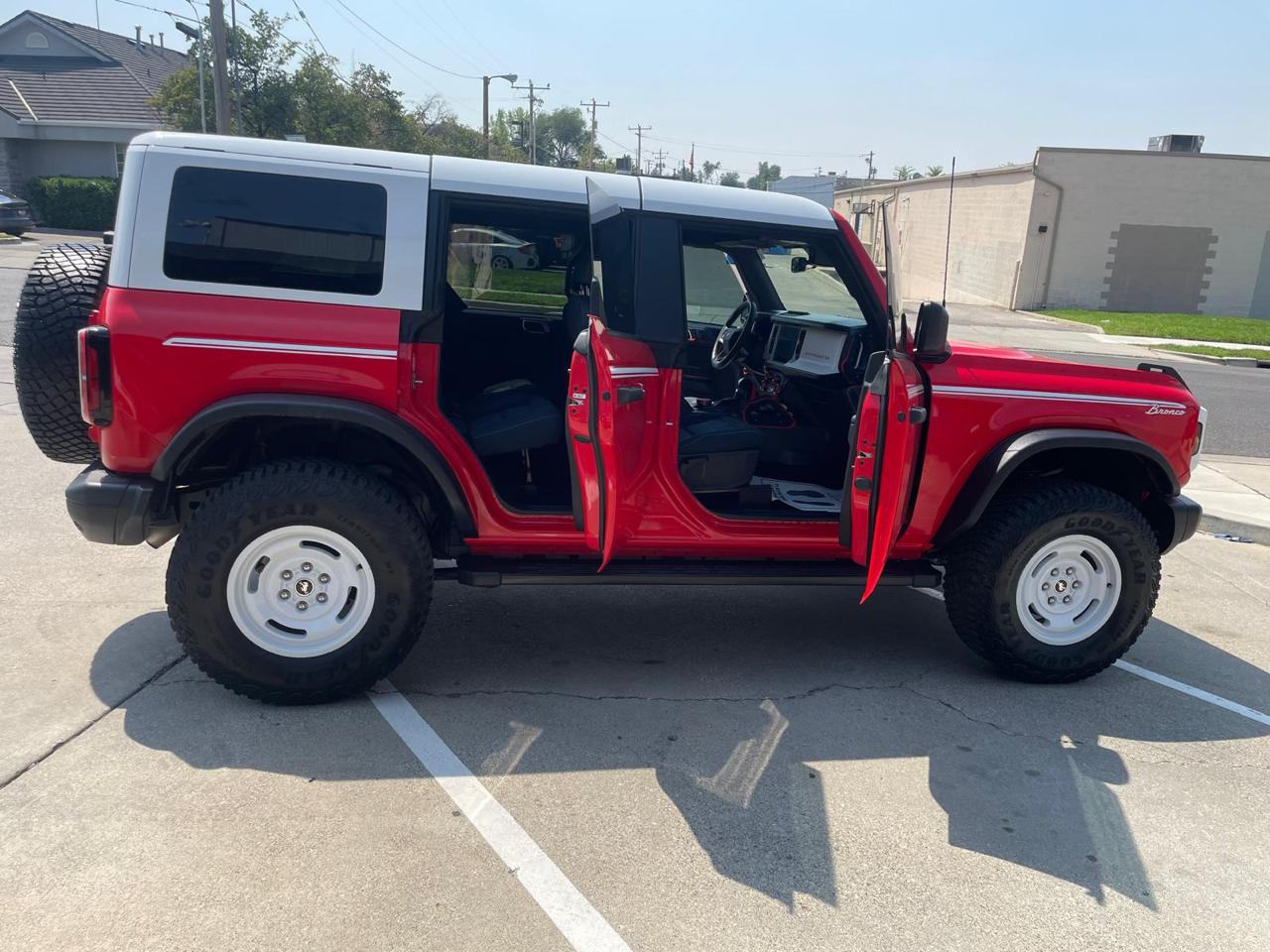Ford Bronco Heritage Edition 4-Door 2024