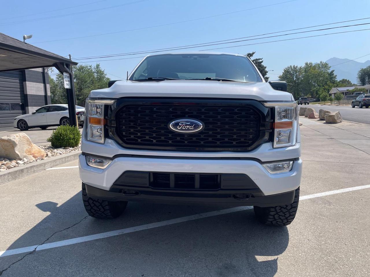 Ford F-150 STX 4WD SuperCrew 5.5' Box 2022