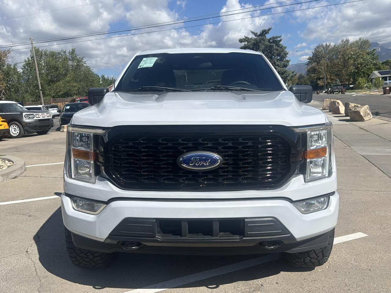 Ford F-150 STX 4WD SuperCrew 5.5' Box 2022