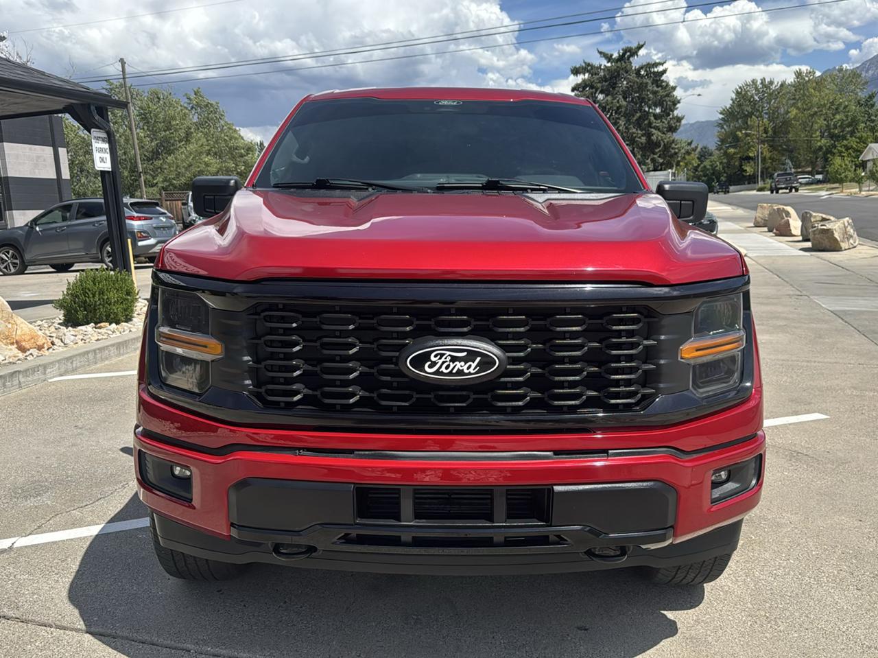 Ford F-150 STX SuperCrew 4WD 2024