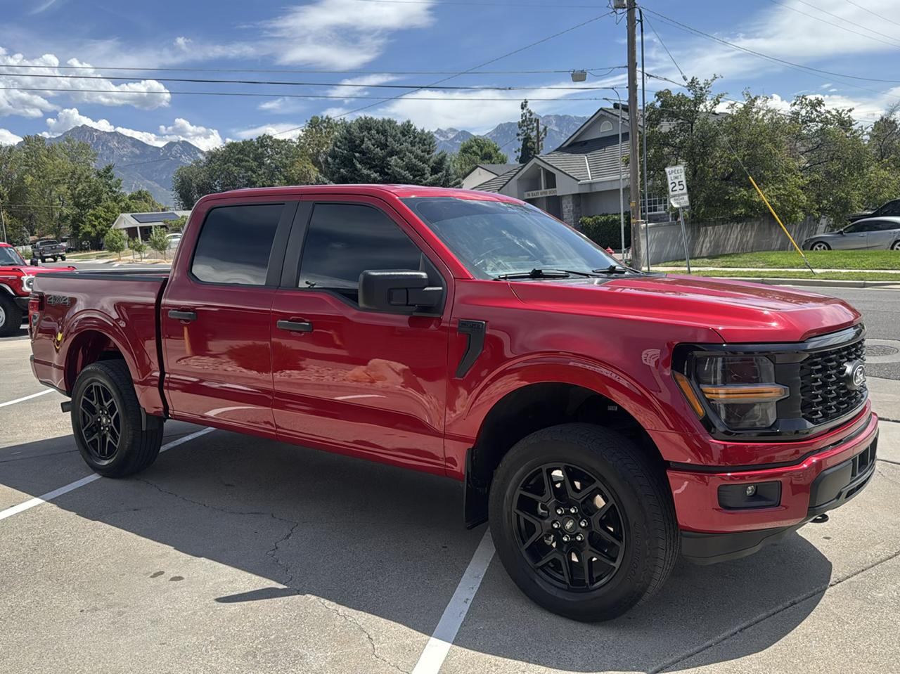 Ford F-150 STX SuperCrew 4WD 2024