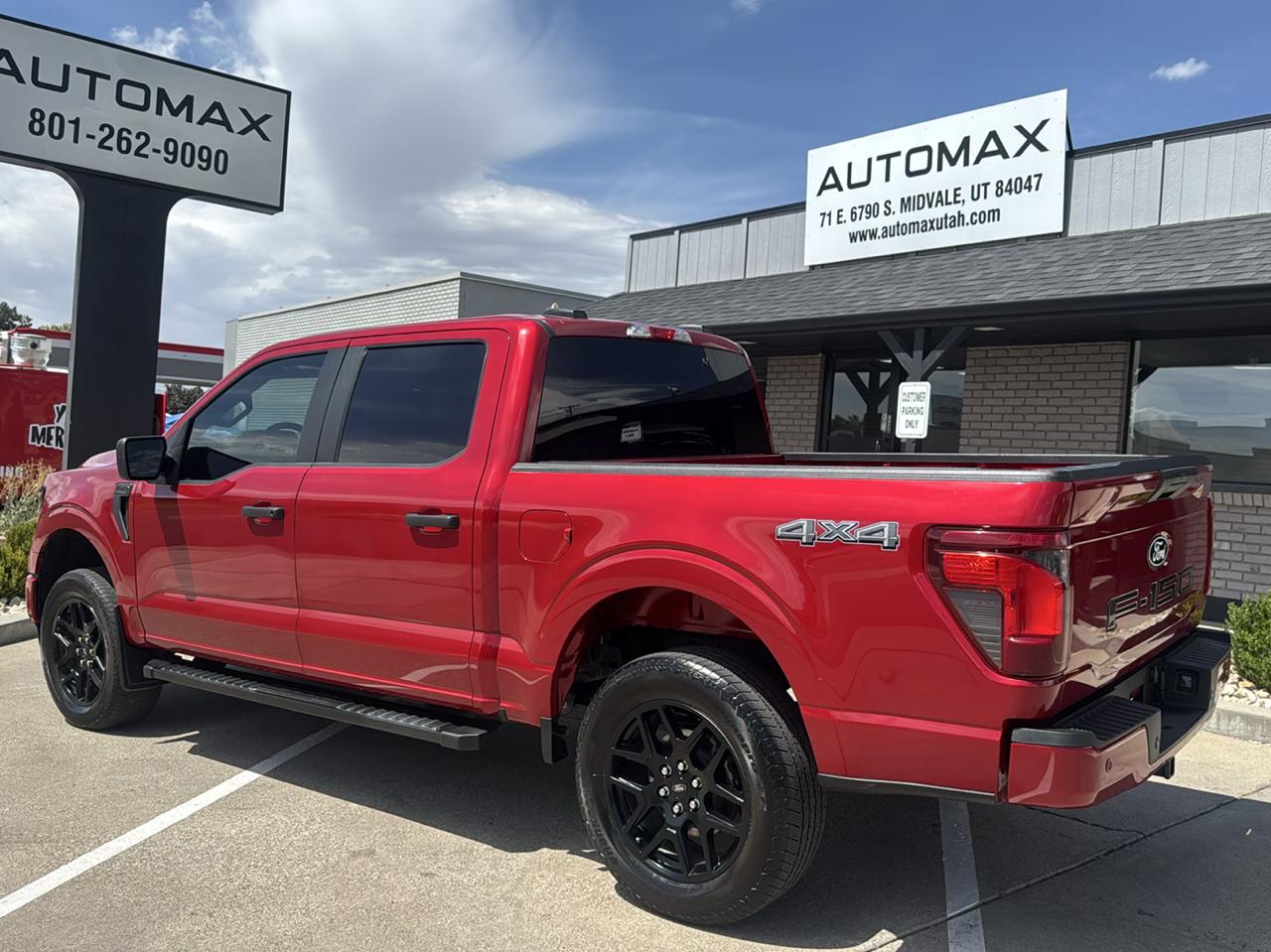 Ford F-150 STX SuperCrew 4WD 2024