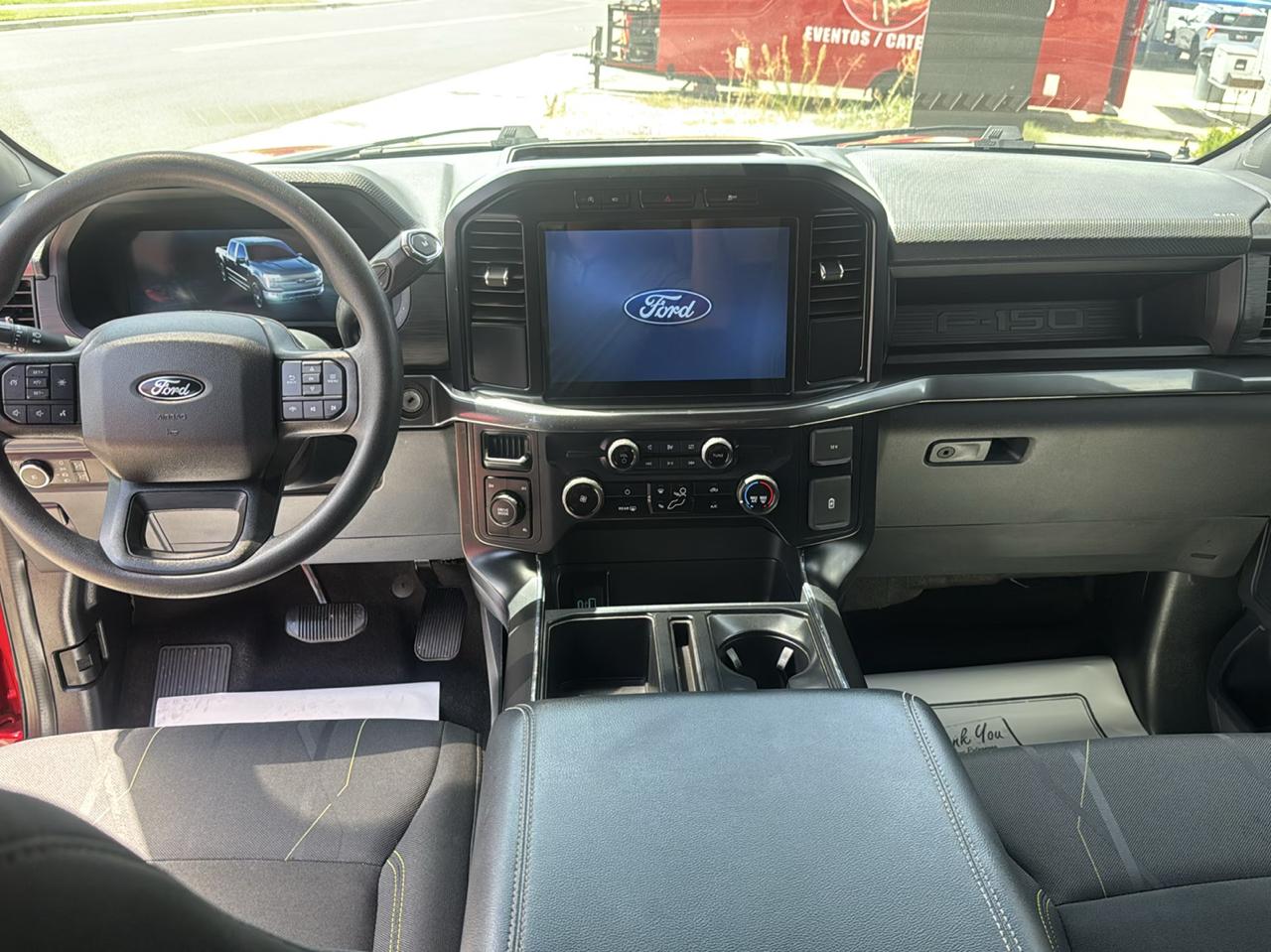 Ford F-150 STX SuperCrew 4WD 2024