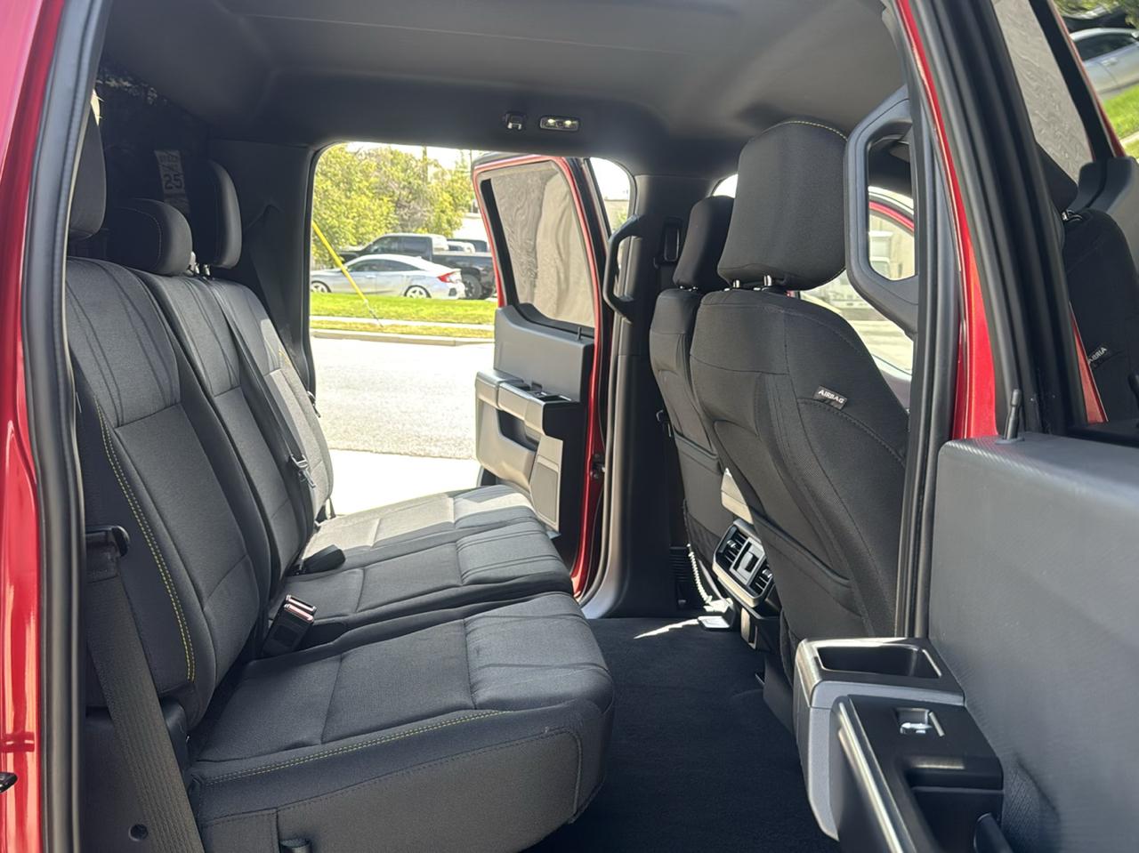Ford F-150 STX SuperCrew 4WD 2024