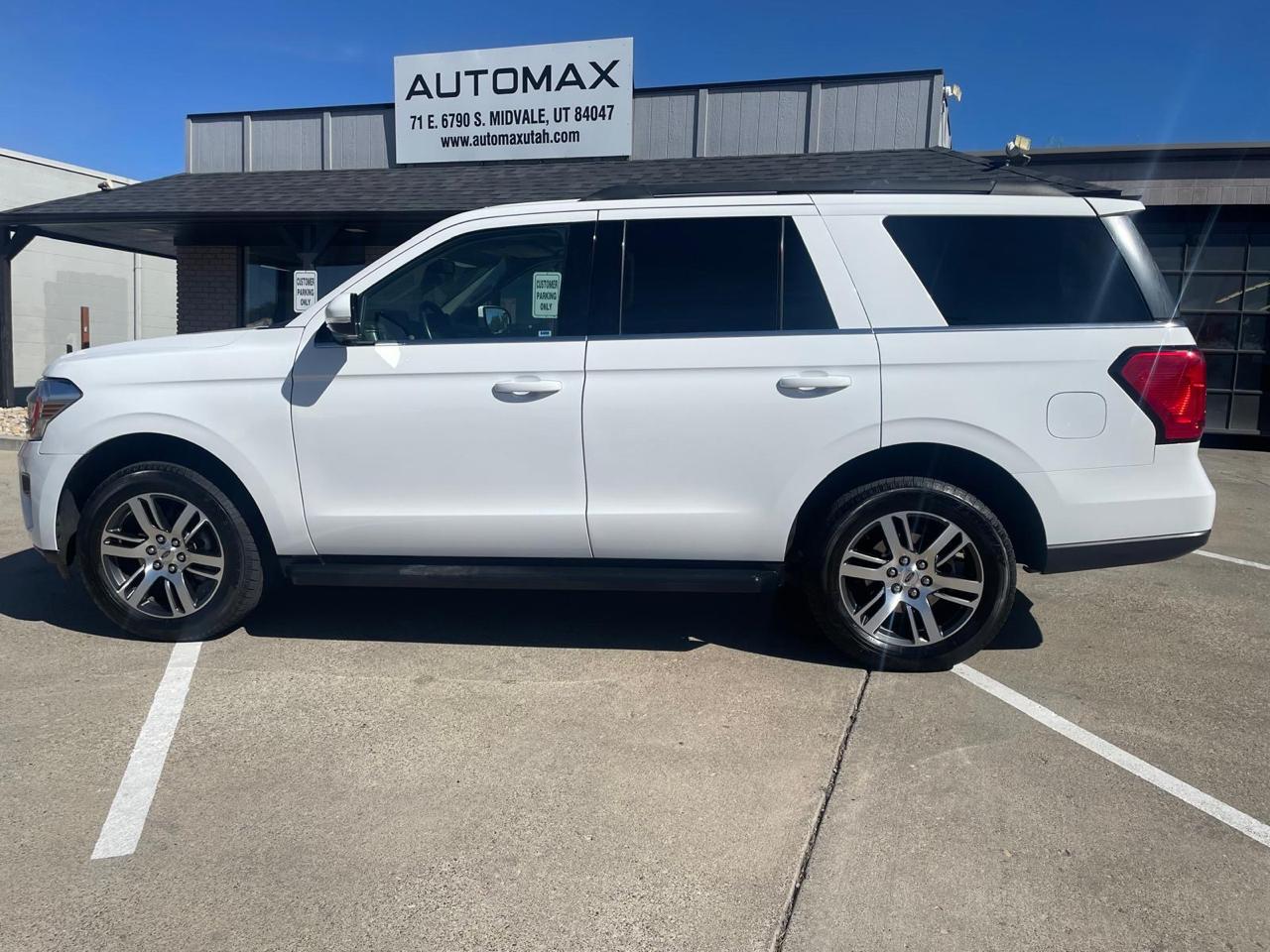 Ford Expedition XLT 4WD 2024