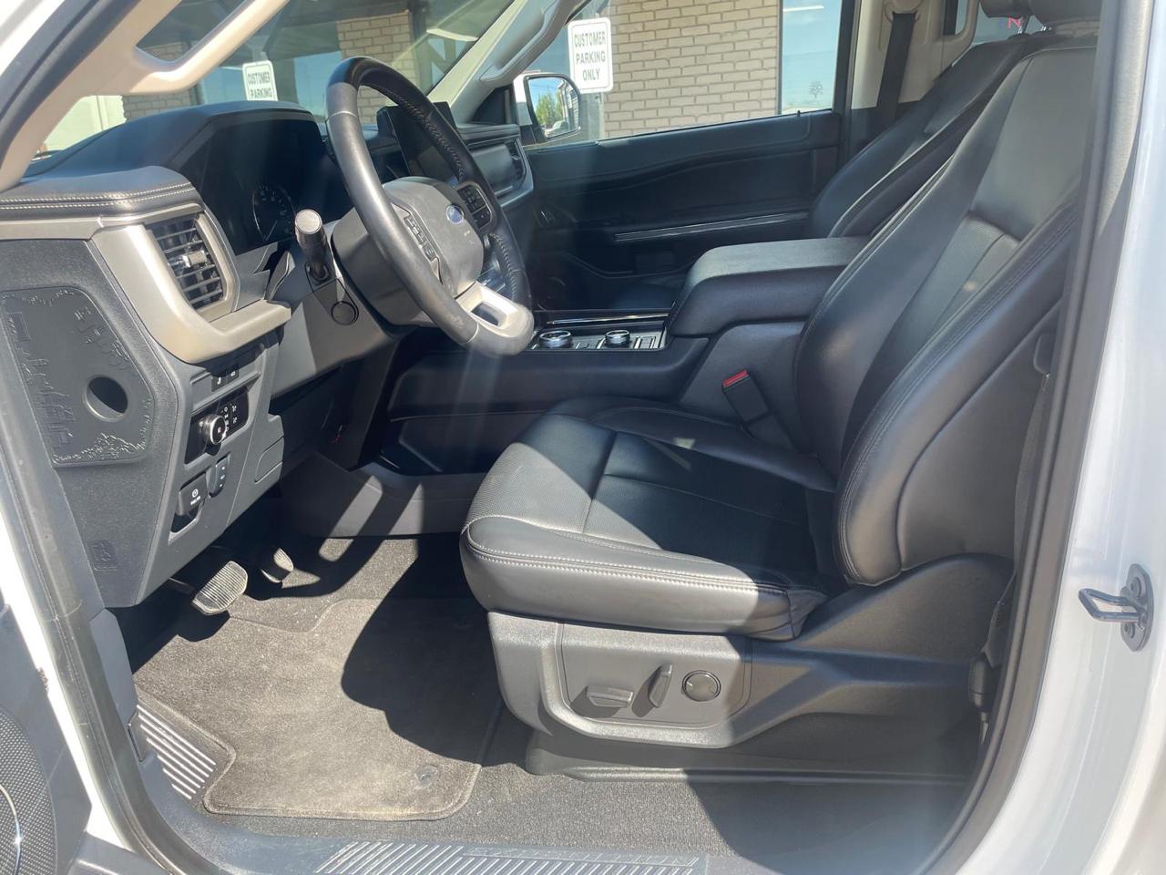 Ford Expedition XLT 4WD 2024