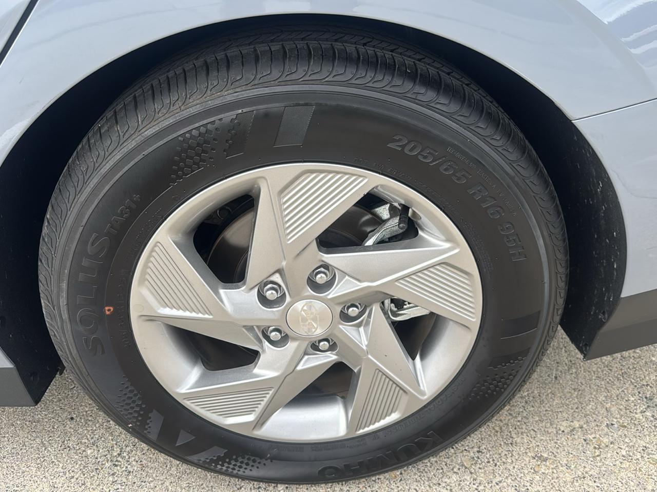 Hyundai Sonata SE 2025
