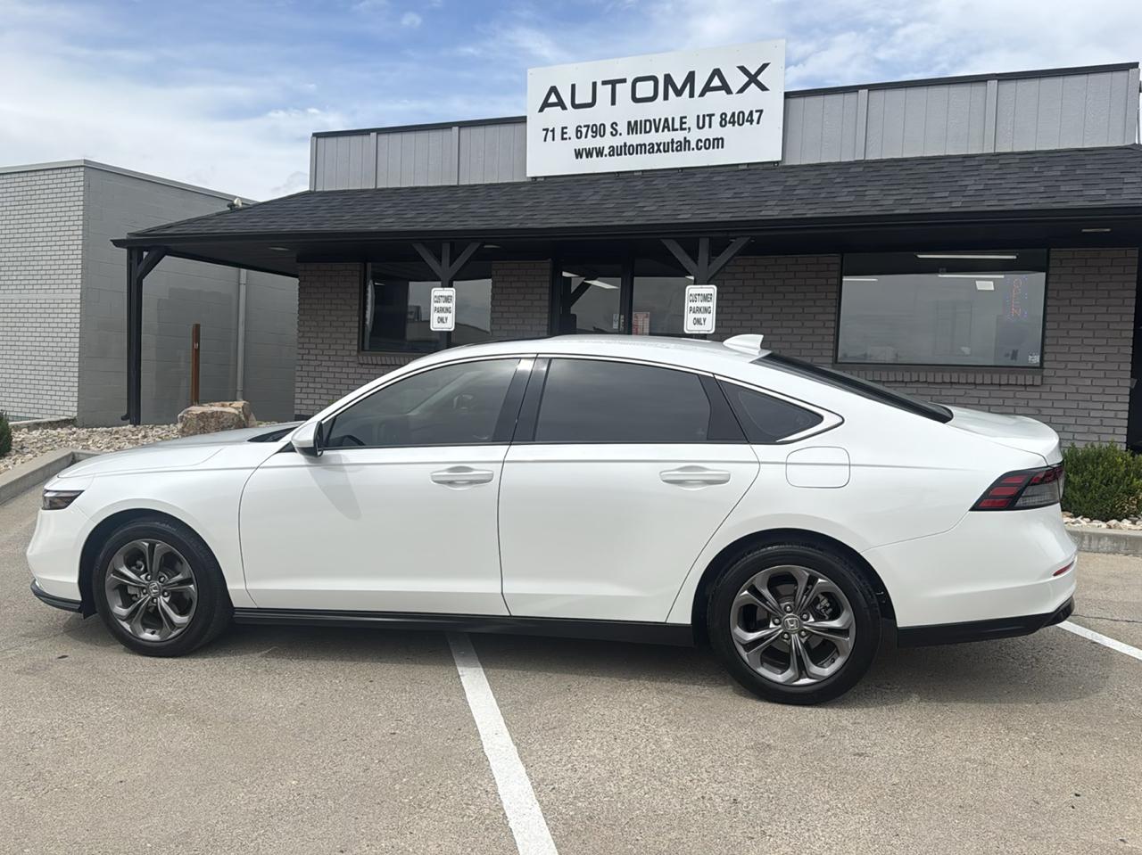 Honda Accord EX 2024