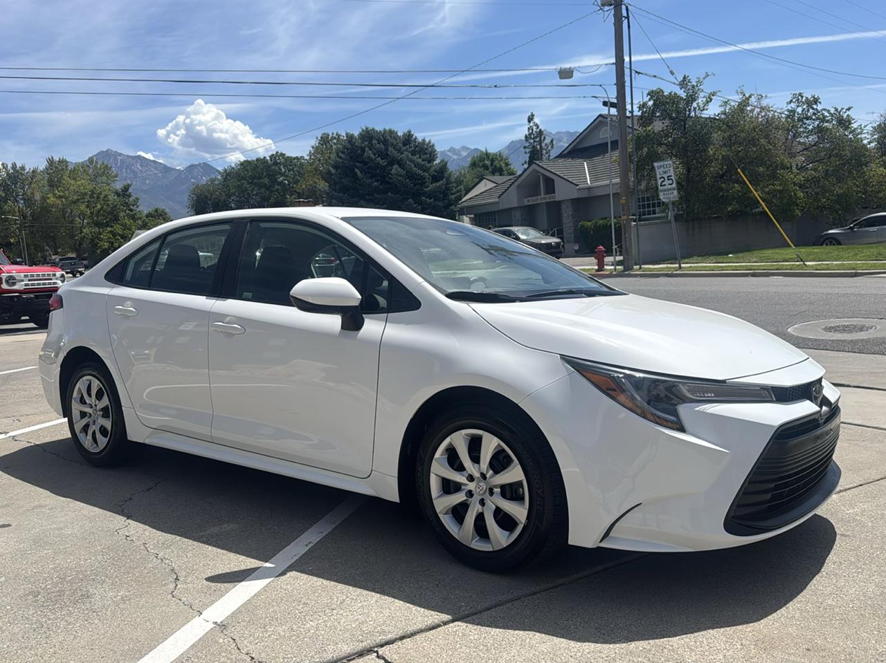 Toyota Corolla LE 2024
