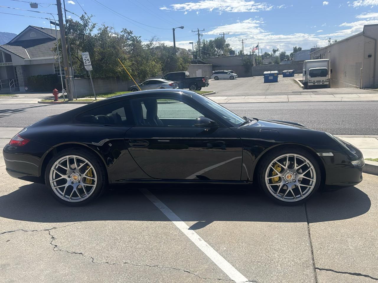 Porsche 911 Carrera Base 2005