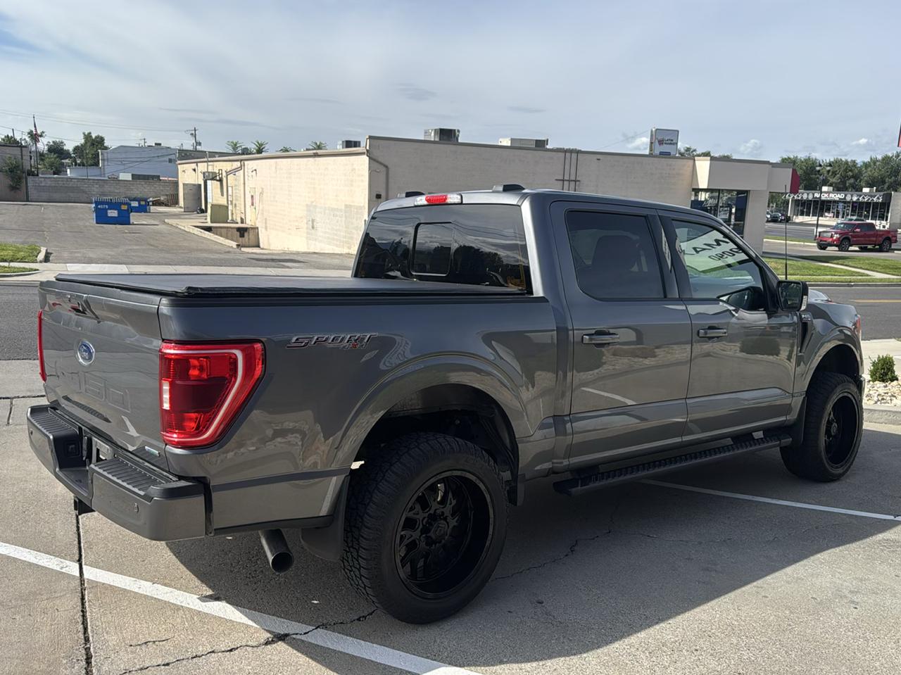 Ford F-150 XLT 4WD SuperCrew 5.5' Box 2022