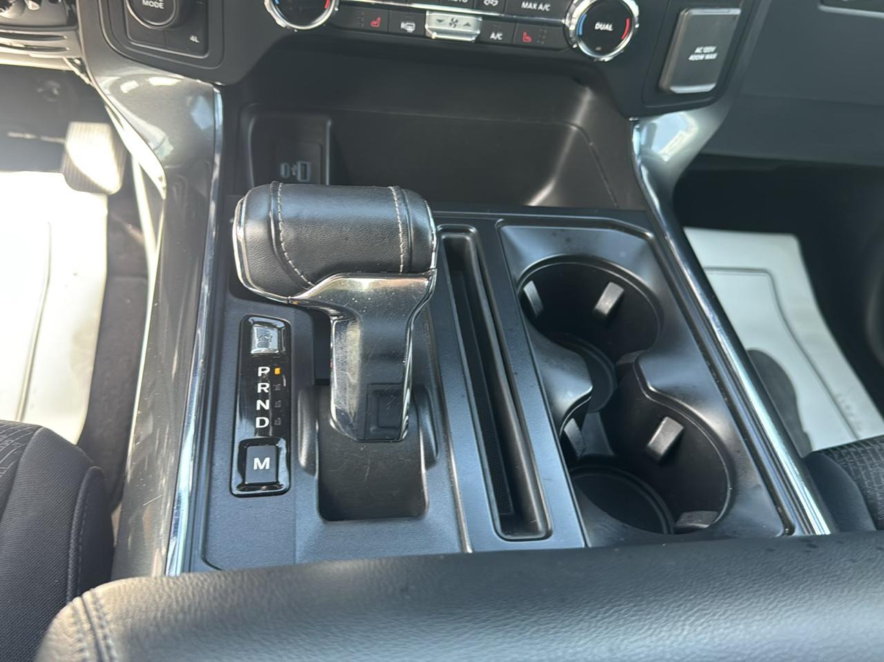 Ford F-150 XLT 4WD SuperCrew 5.5' Box 2022