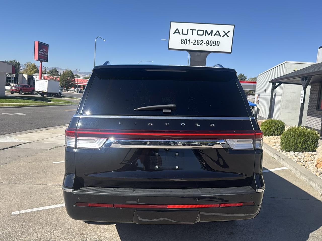 Lincoln Navigator L Reserve 4WD 2023