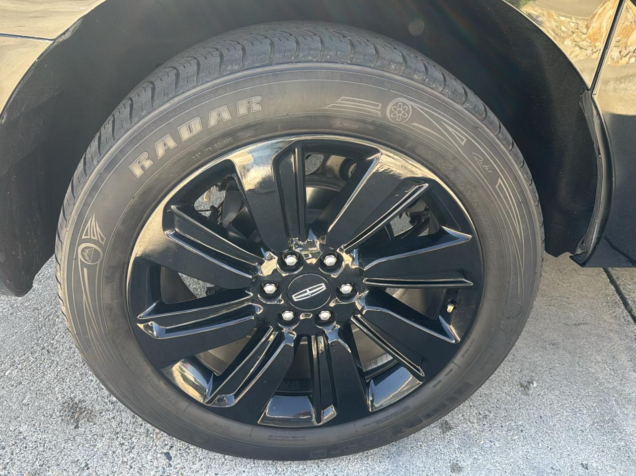 Lincoln Navigator L Reserve 4WD 2023