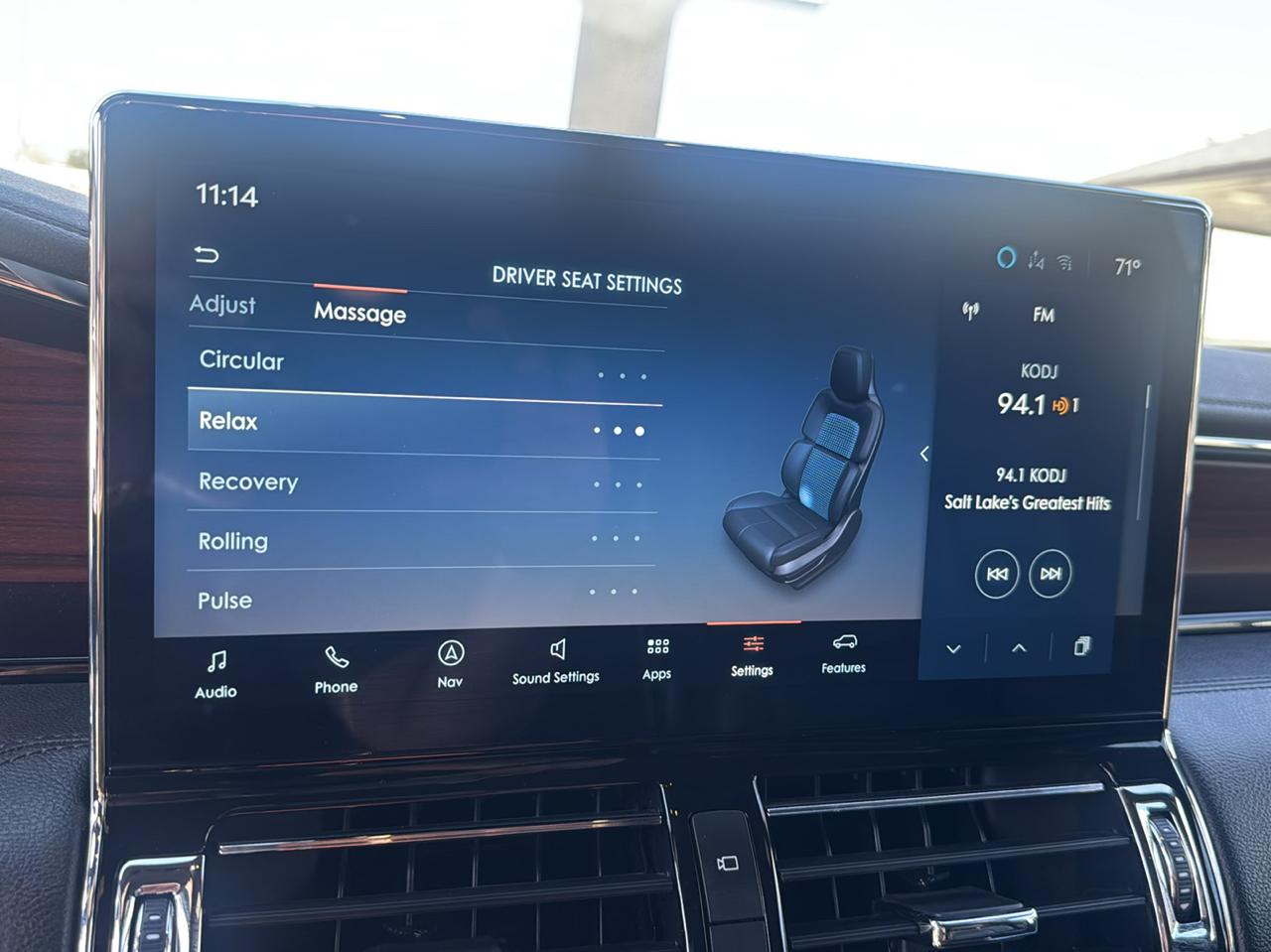 Lincoln Navigator L Reserve 4WD 2023