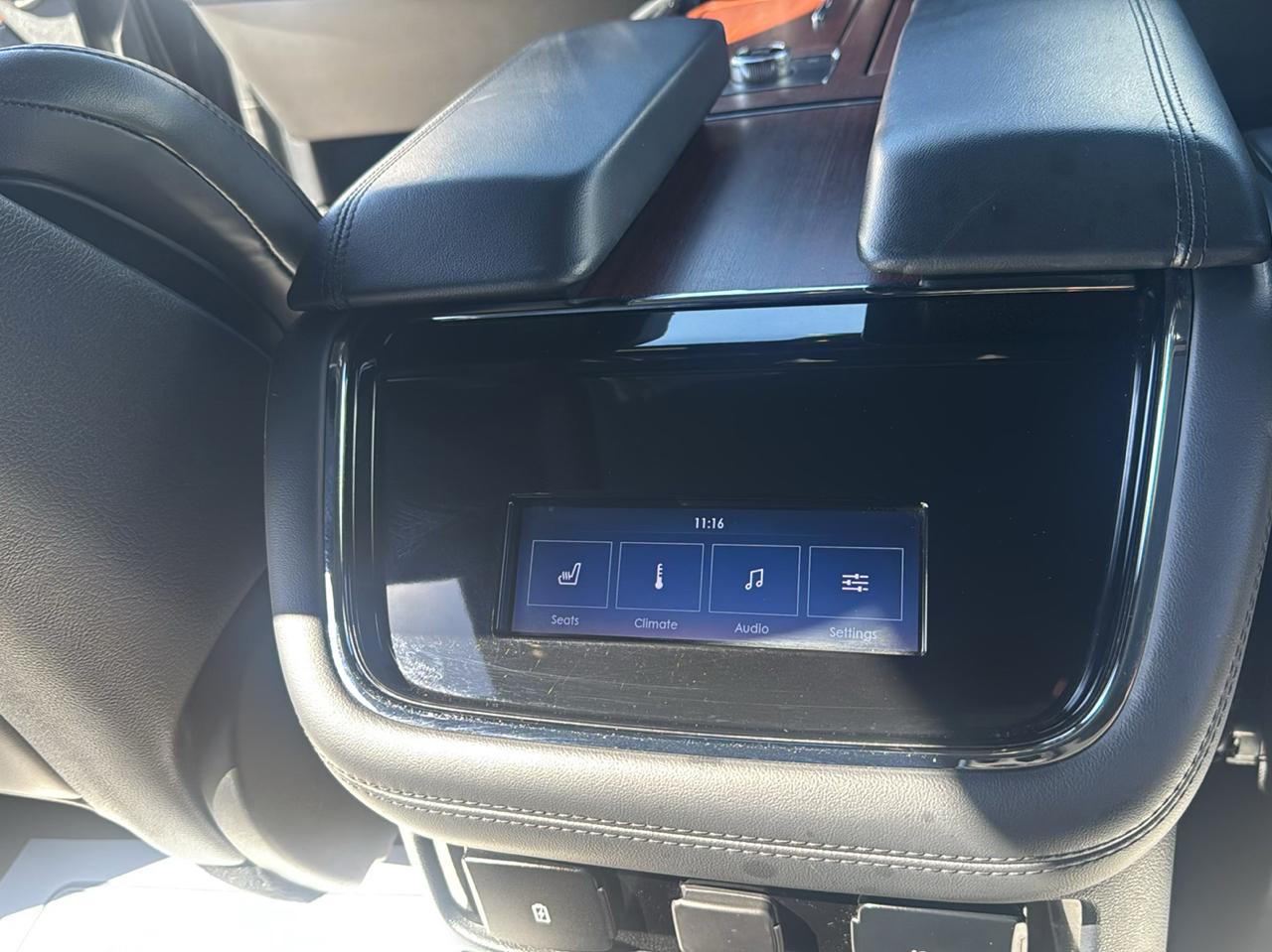 Lincoln Navigator L Reserve 4WD 2023