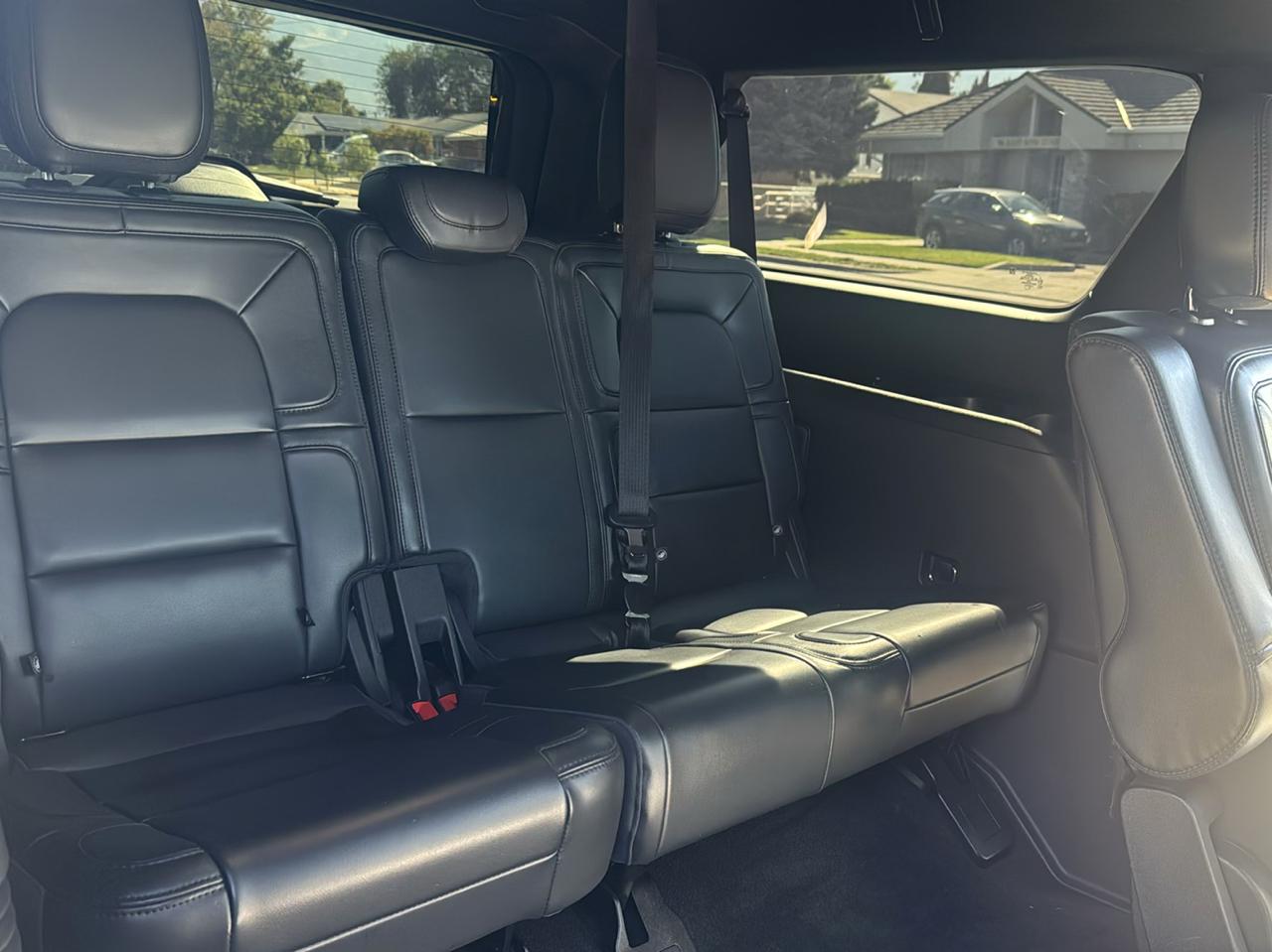 Lincoln Navigator L Reserve 4WD 2023