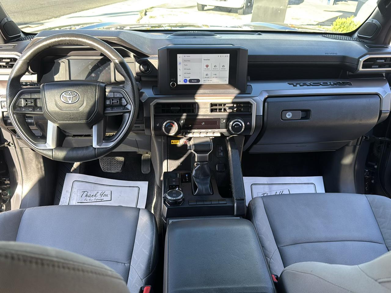 Toyota Tacoma photo 13