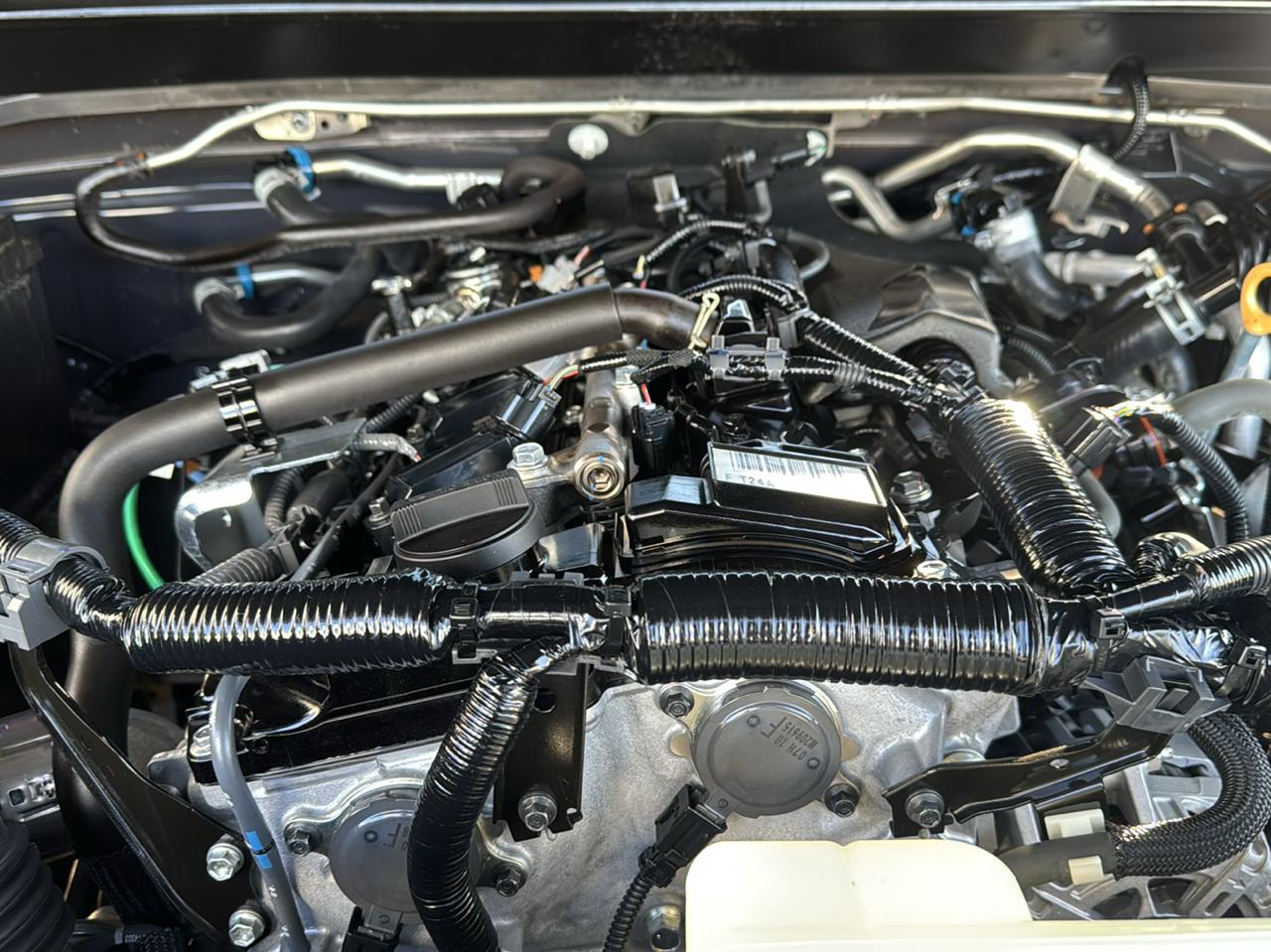 Toyota Tacoma photo 24