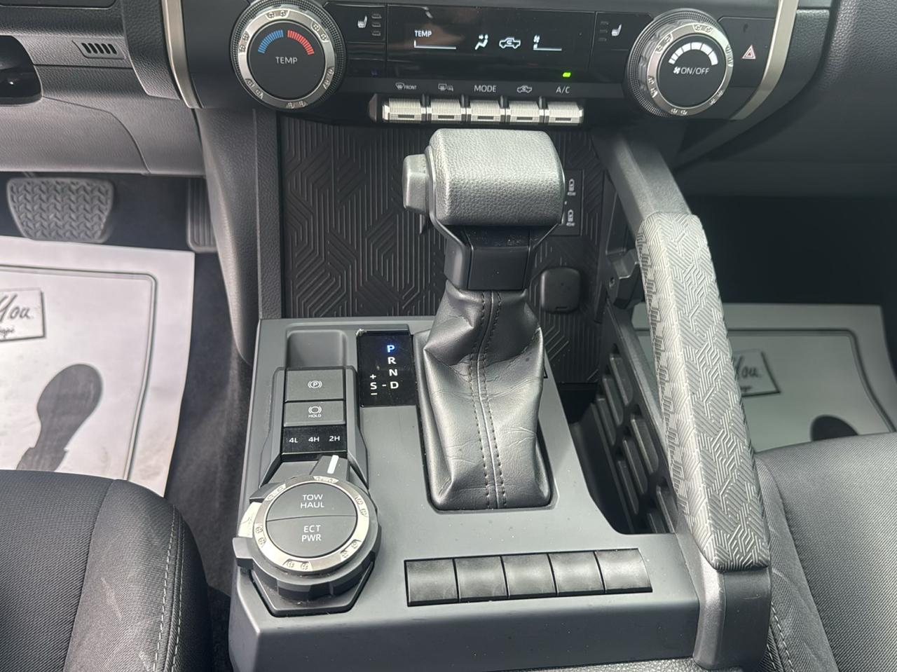 Toyota Tacoma photo 20