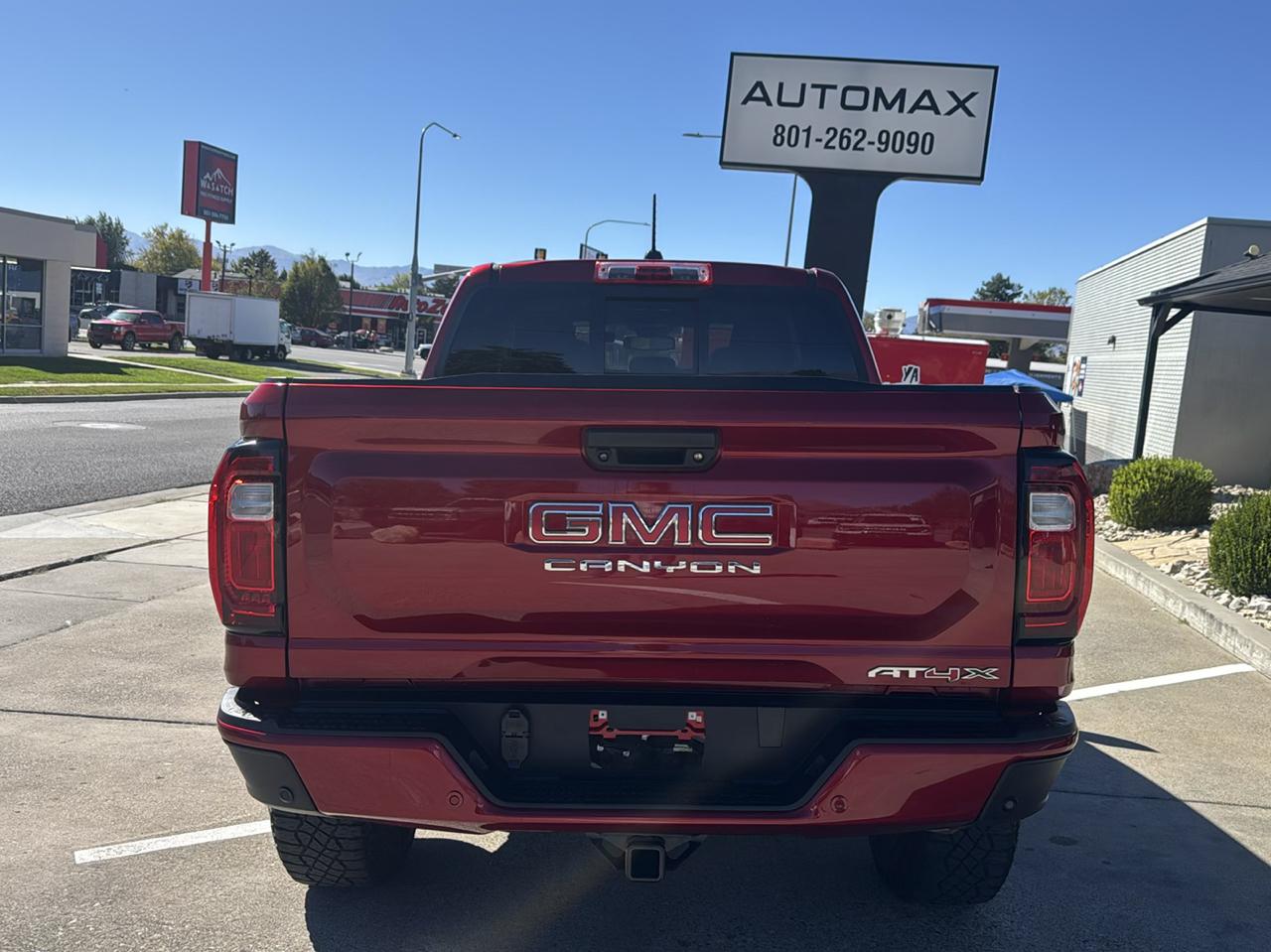 GMC Canyon photo 6