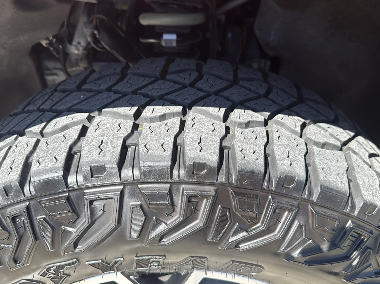 GMC Canyon photo 10