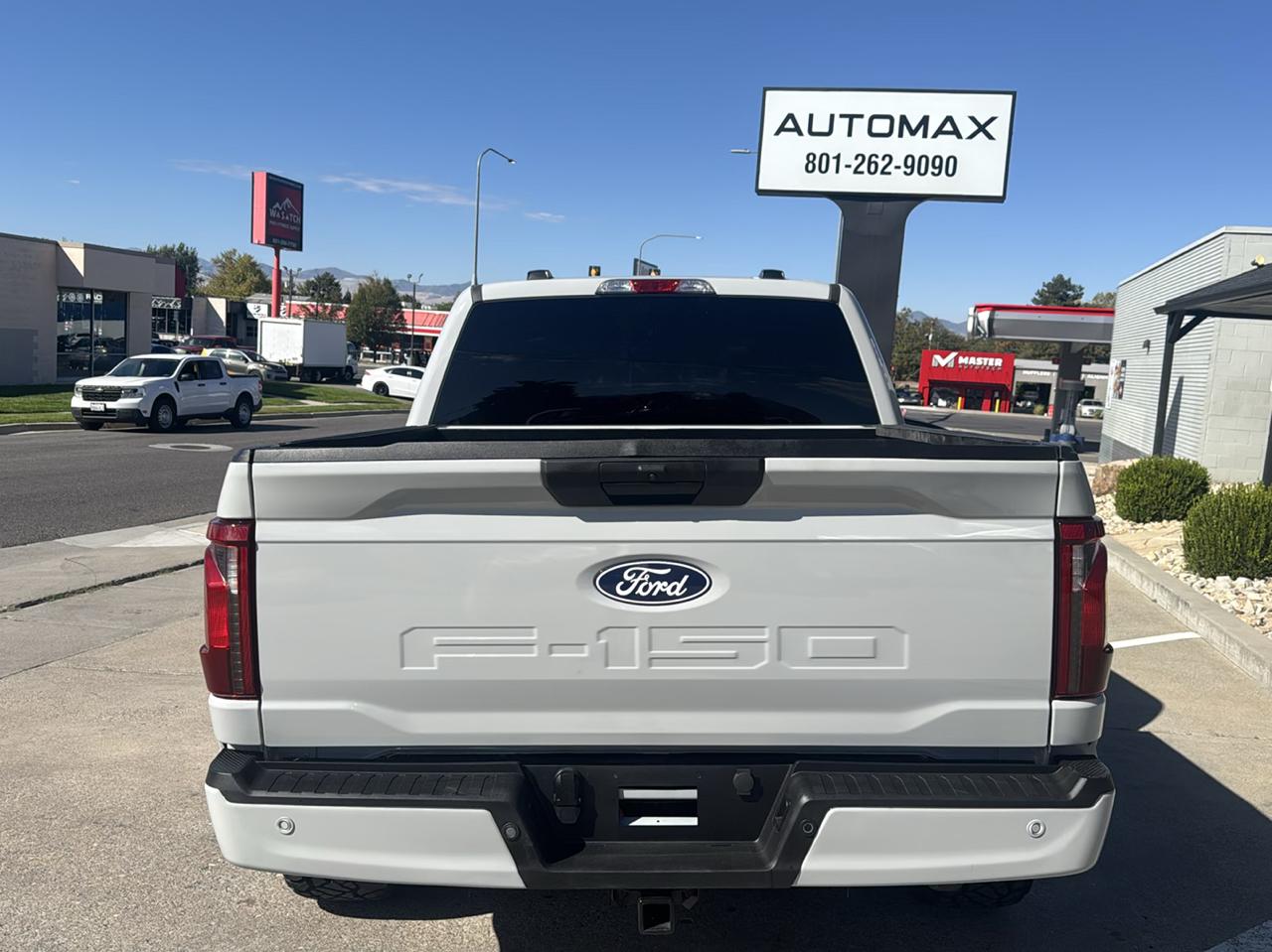 Ford F-150 STX SuperCrew 4WD 2024
